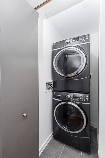 In-Home Deluxe Washer and Dryer